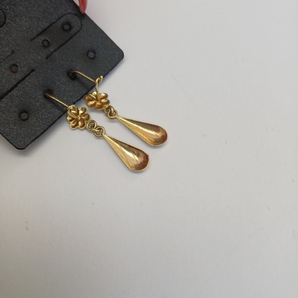 ARETES PAR ORO 14 K 1.6 GRMS (SEMINUEVO)