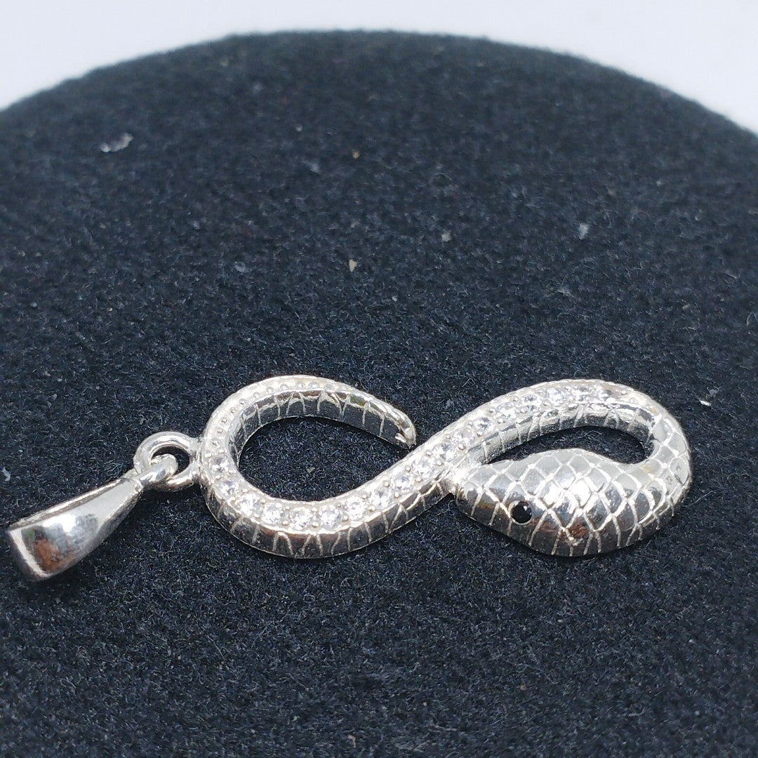 DIJE PLATA 2,40 GRMS (SEMINUEVO)