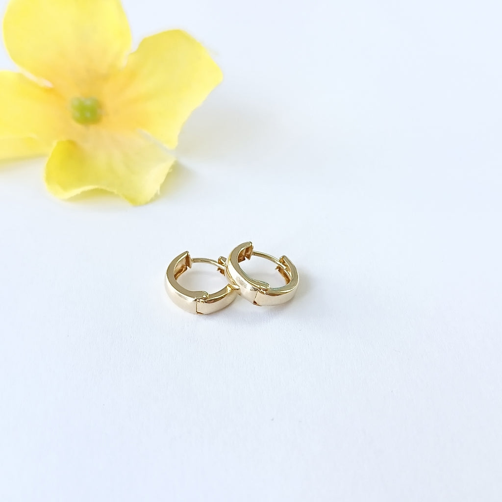 HUGGIES ORO 14K 1.1 (NUEVO)