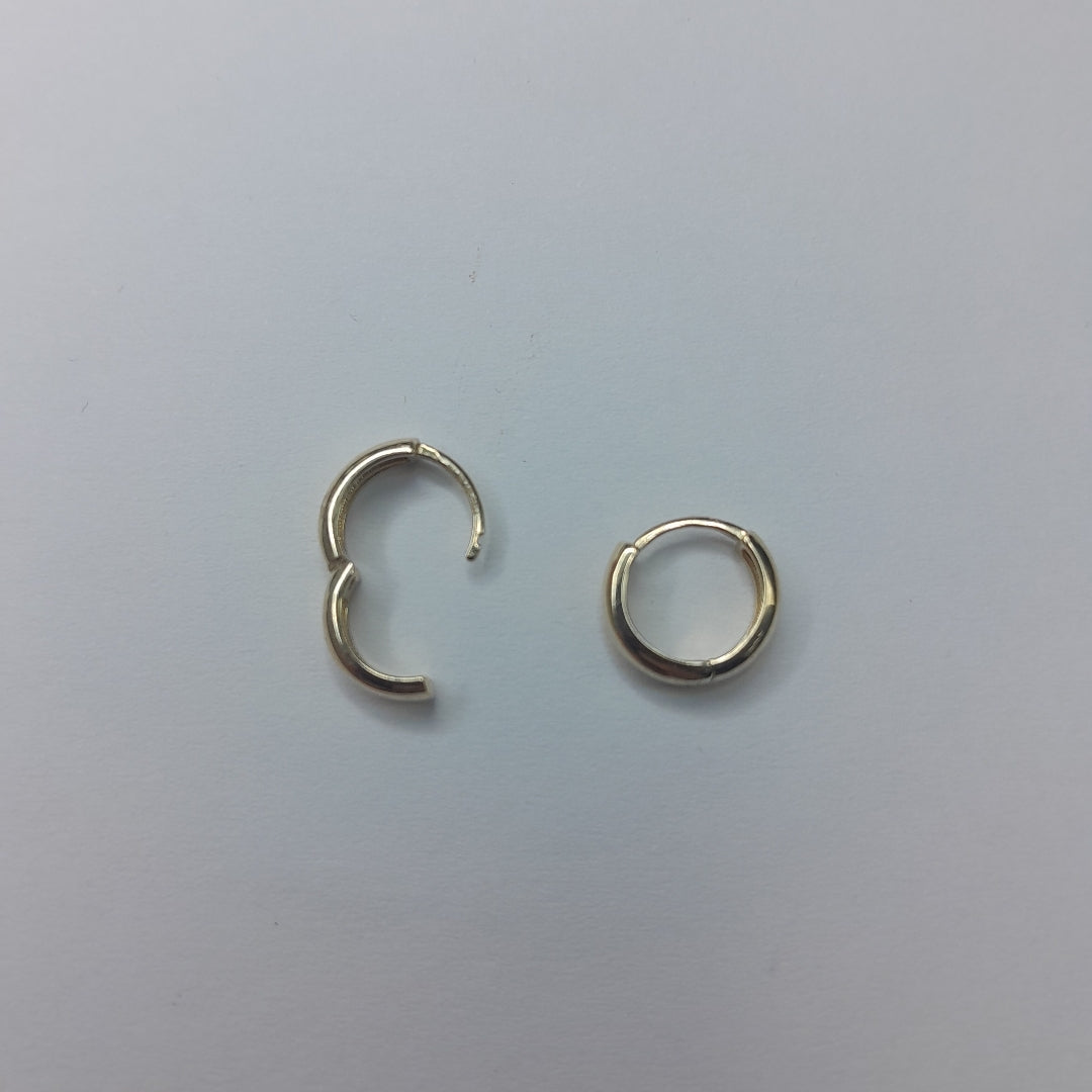 HUGGIES ORO 14K 1.1 (NUEVO)