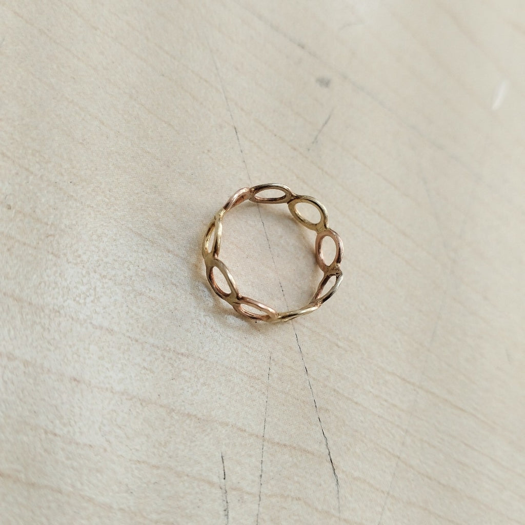 ANILLITO ORO COMBINADO 10 K 1,00 GRMS (SEMINUEVO)