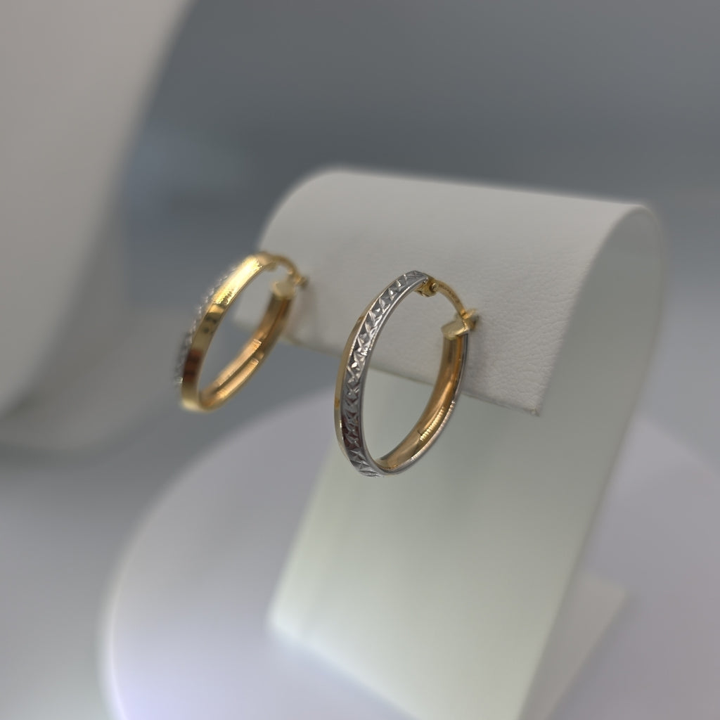 ARRACADAS PAR ORO, ORO COMBINADO 14 K 1.6 GRMS (SEMINUEVO)
