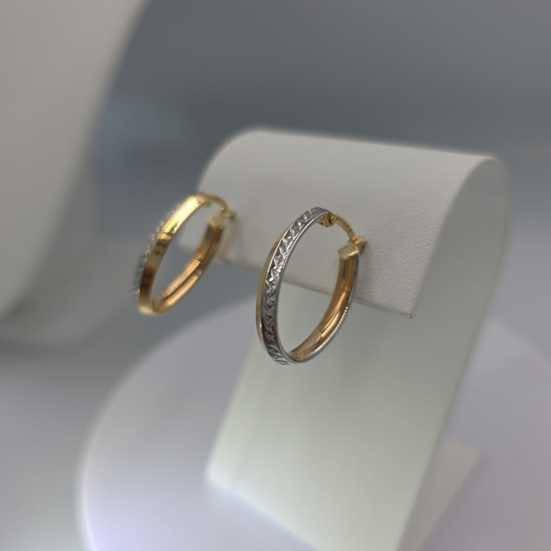 ARRACADAS PAR ORO, ORO COMBINADO 14 K 1.6 GRMS (SEMINUEVO)