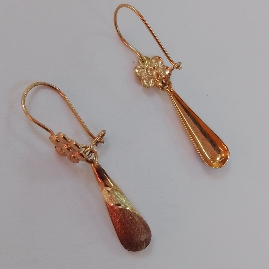 ARETES PAR ORO 10 K 1,10 GRMS (SEMINUEVO)