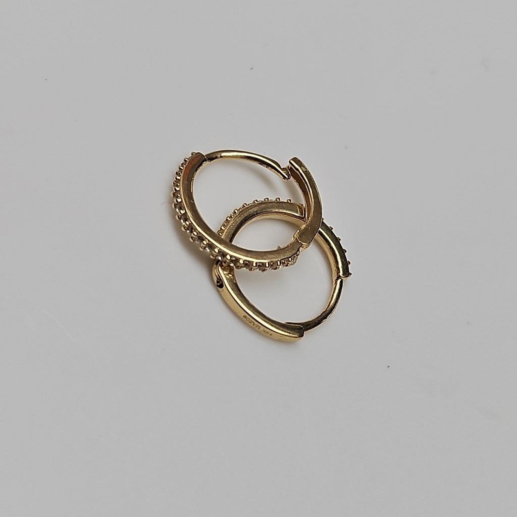 HUGGIES ORO 14K 1.4 (NUEVO)