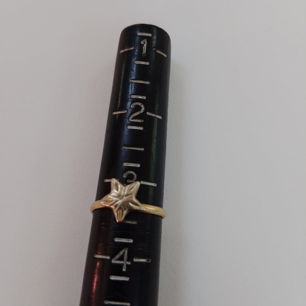 ANILLITO ORO 10 K 0,70 GRMS (SEMINUEVO)