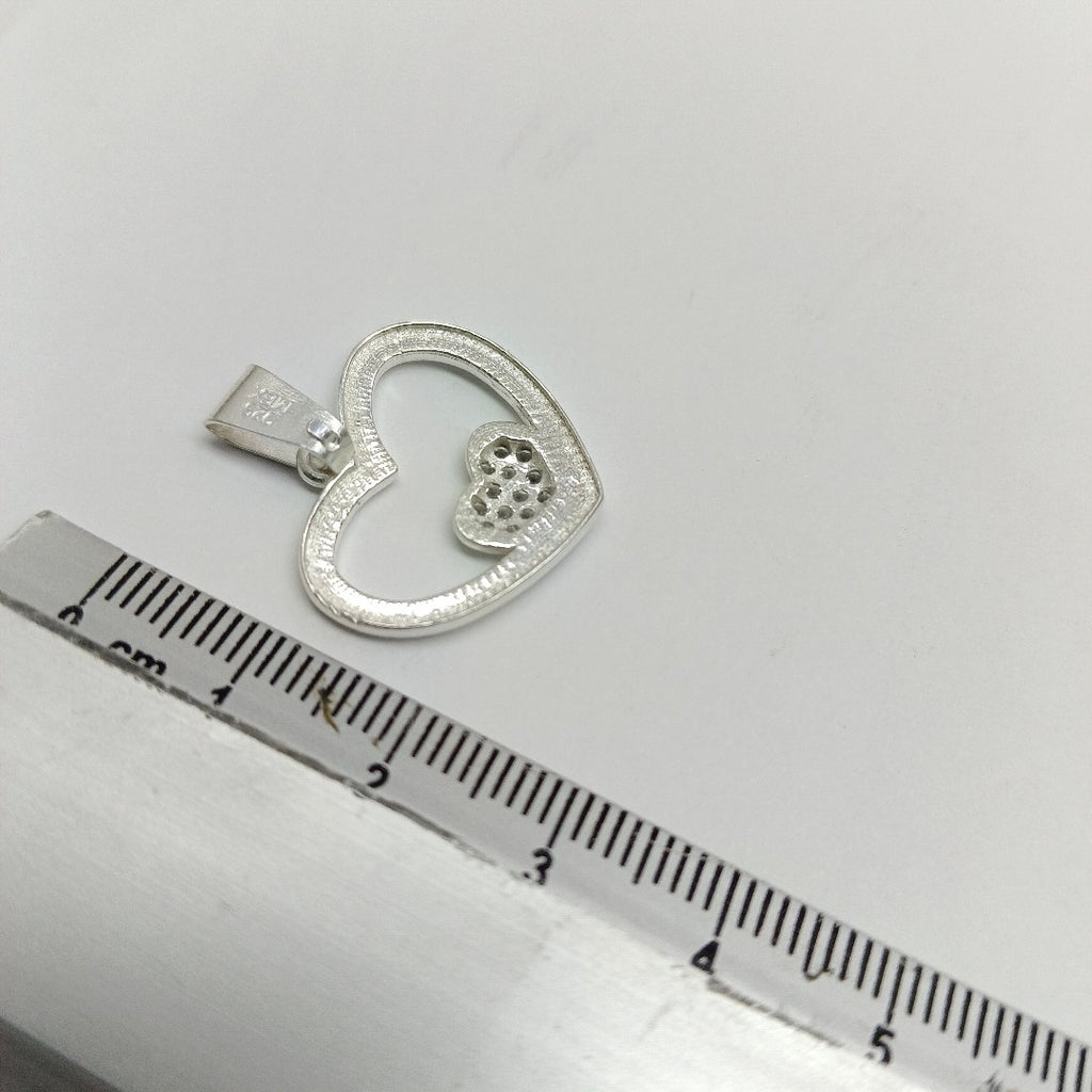 DIJE CORAZON C/CIRCONIAS PLATA .925 2.8 GR (NUEVO)