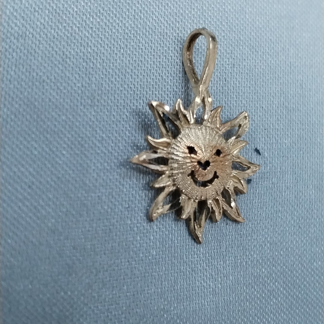 DIJE ORO 14 K 0.6 GRMS (SEMINUEVO)