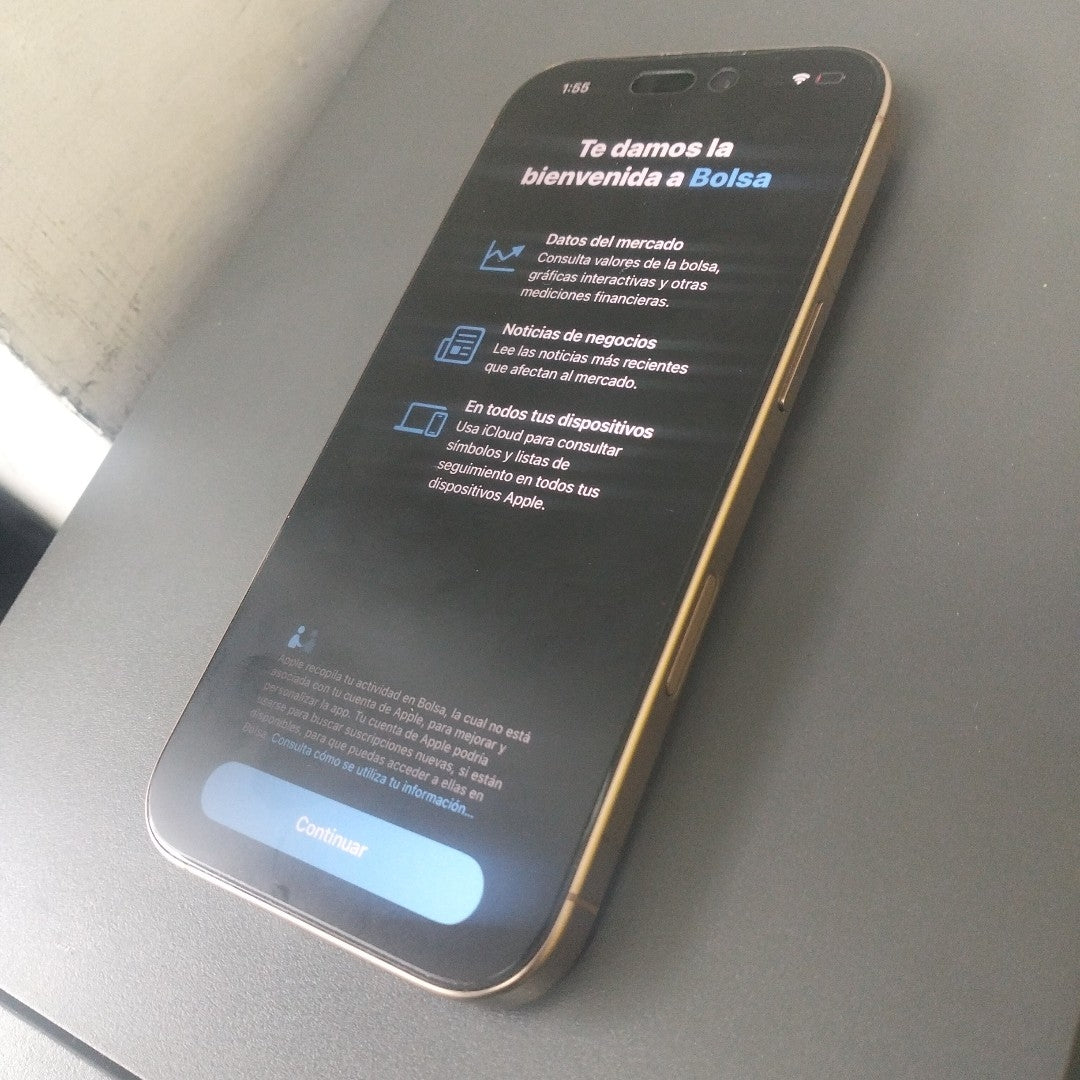 CELULAR APPLE IPHONE 16 PRO A3292 (2024) 256 GB 8 GB RAM (SEMINUEVO)