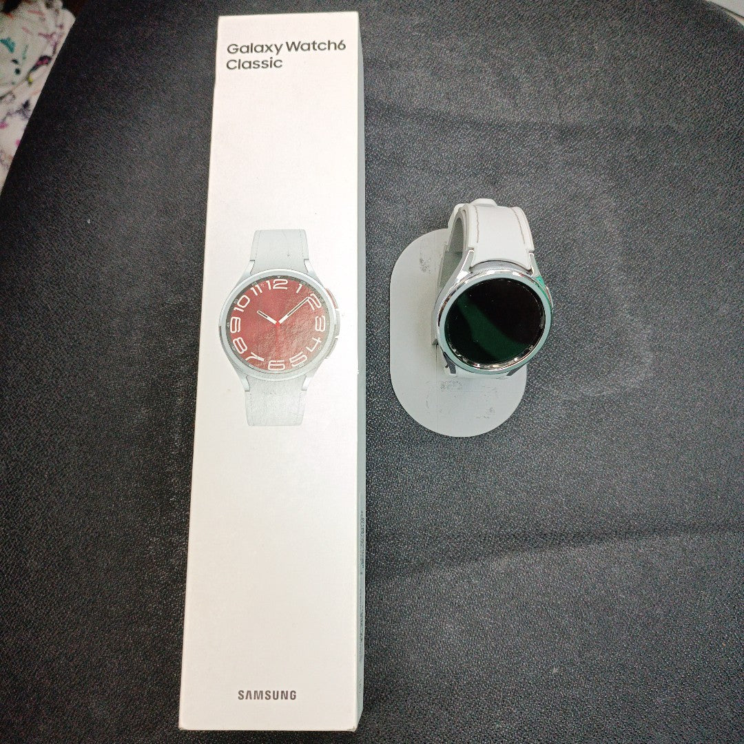SMARTWATCH SAMSUNG GALAXY WATCH 6 CLASSIC SM-R950 43 MM GPS (SEMINUEVO)