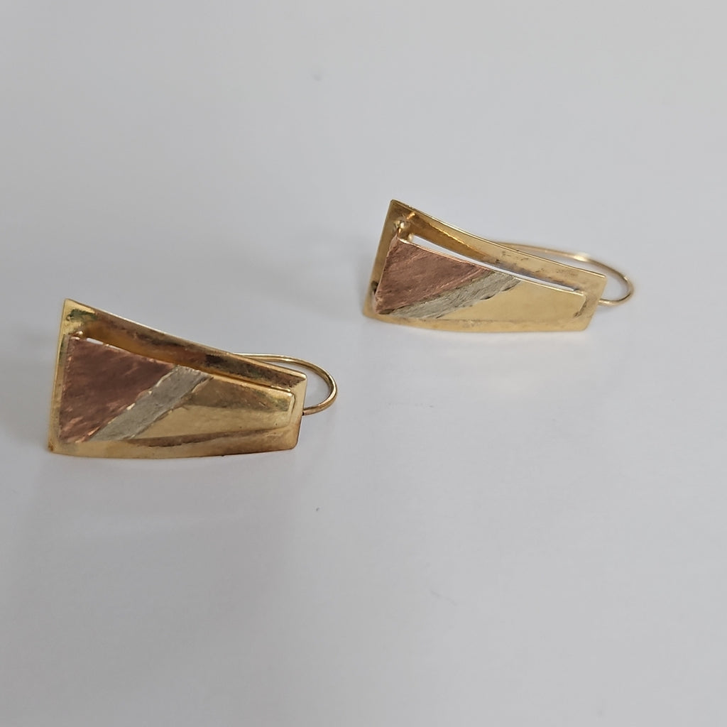 ARETES PAR ORO 10 K 1.6 GRMS (SEMINUEVO)