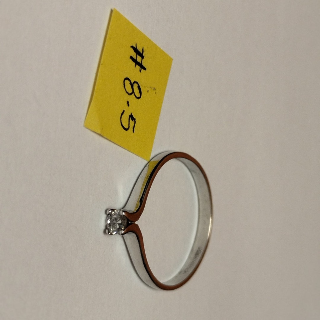 SOLITARIO ORO 14 K 1.5 GRMS (SEMINUEVO)