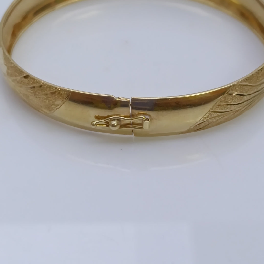 PULSERA RIGIDA ORO 14 K 6.8 GRMS (SEMINUEVO)