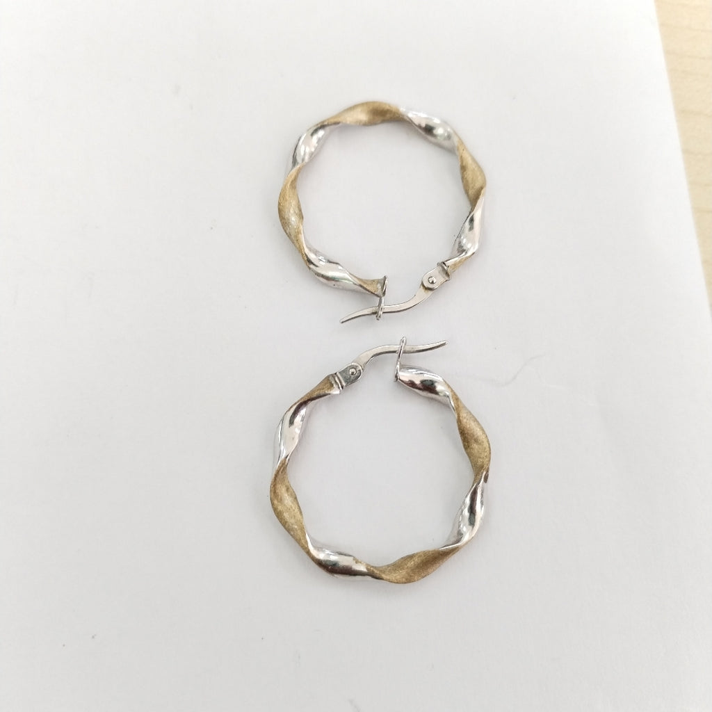 ARRACADAS PAR ORO 10 K 1,70 GRMS (SEMINUEVO)