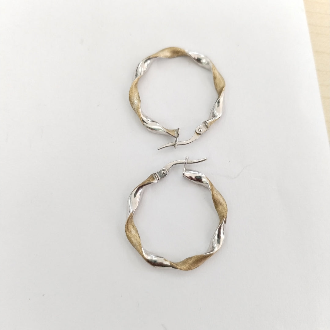 ARRACADAS PAR ORO 10 K 1,70 GRMS (SEMINUEVO)