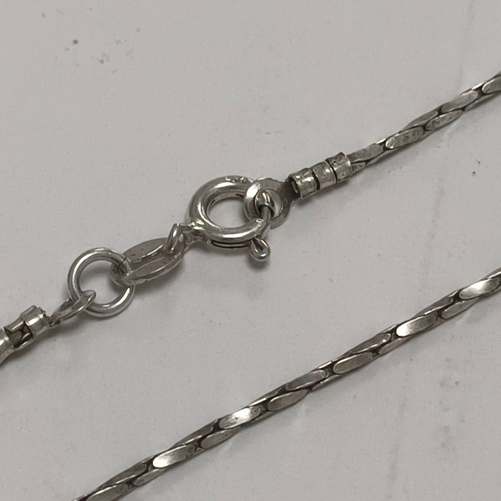 GARGANTILLA PLATA 4.9 GRMS (SEMINUEVO)