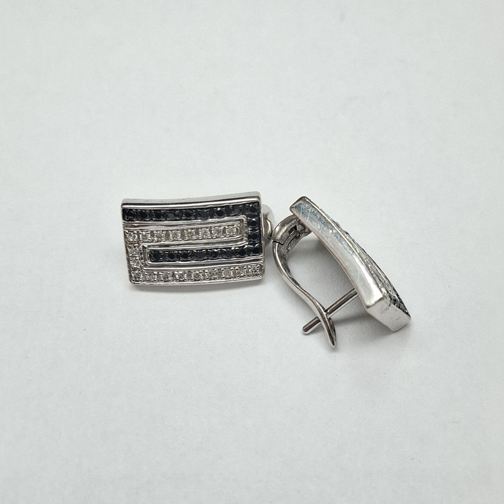 ARETES PAR ORO BLANCO 14 K 6,80 GRMS (SEMINUEVO)