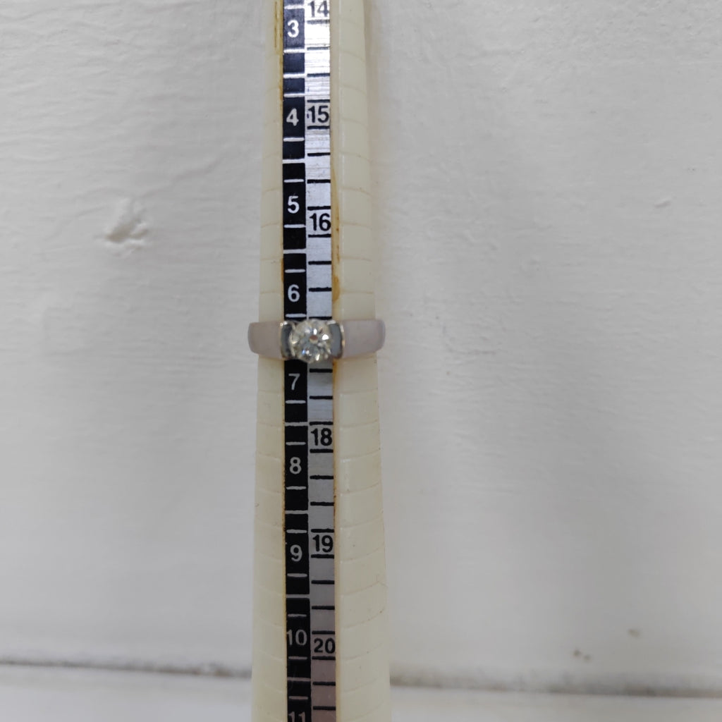 ANILLITO ORO, ORO BLANCO 18 K 4.7 GRMS (SEMINUEVO)