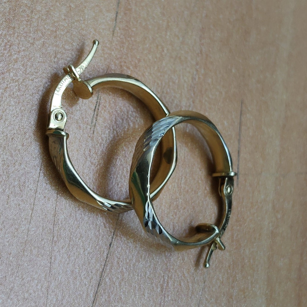 ARRACADAS PAR ORO 14 K 1.6 GRMS (SEMINUEVO)