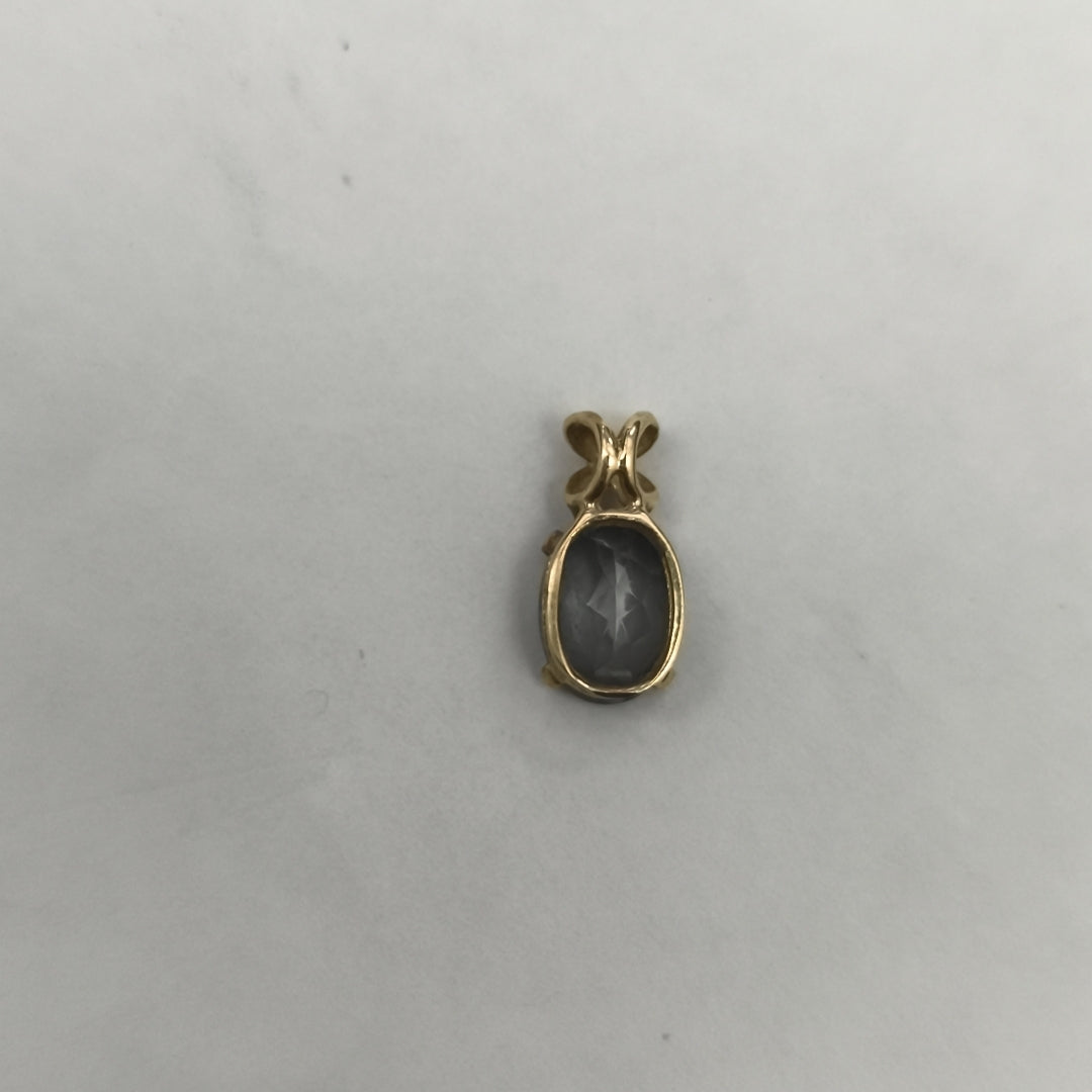 DIJE ORO 10 K 0.7 GRMS (SEMINUEVO)
