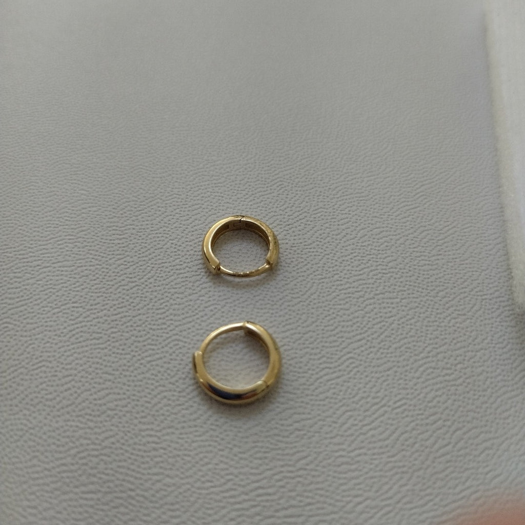 HUGGIES ORO 14K 1.1 (NUEVO)