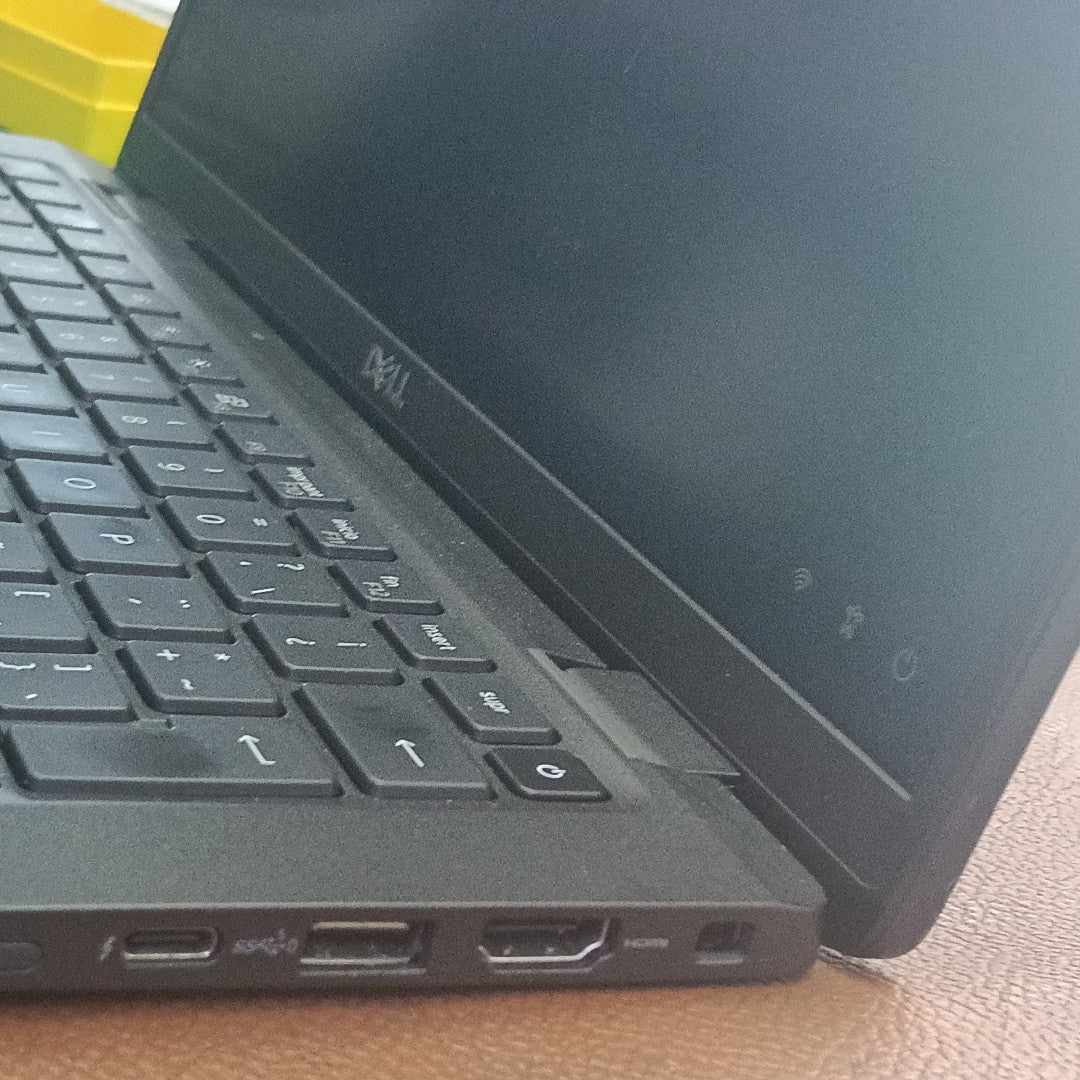 LAPTOP DELL LATITUDE 7430 (2022) 512 GB SSD 16 GB RAM (SEMINUEVO)