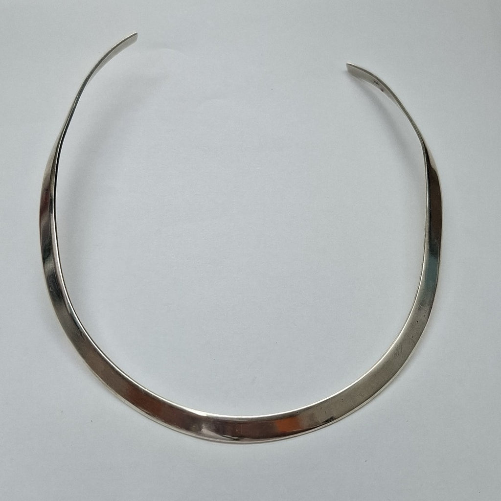 COLLAR PLATA 22,70 GRMS (SEMINUEVO)