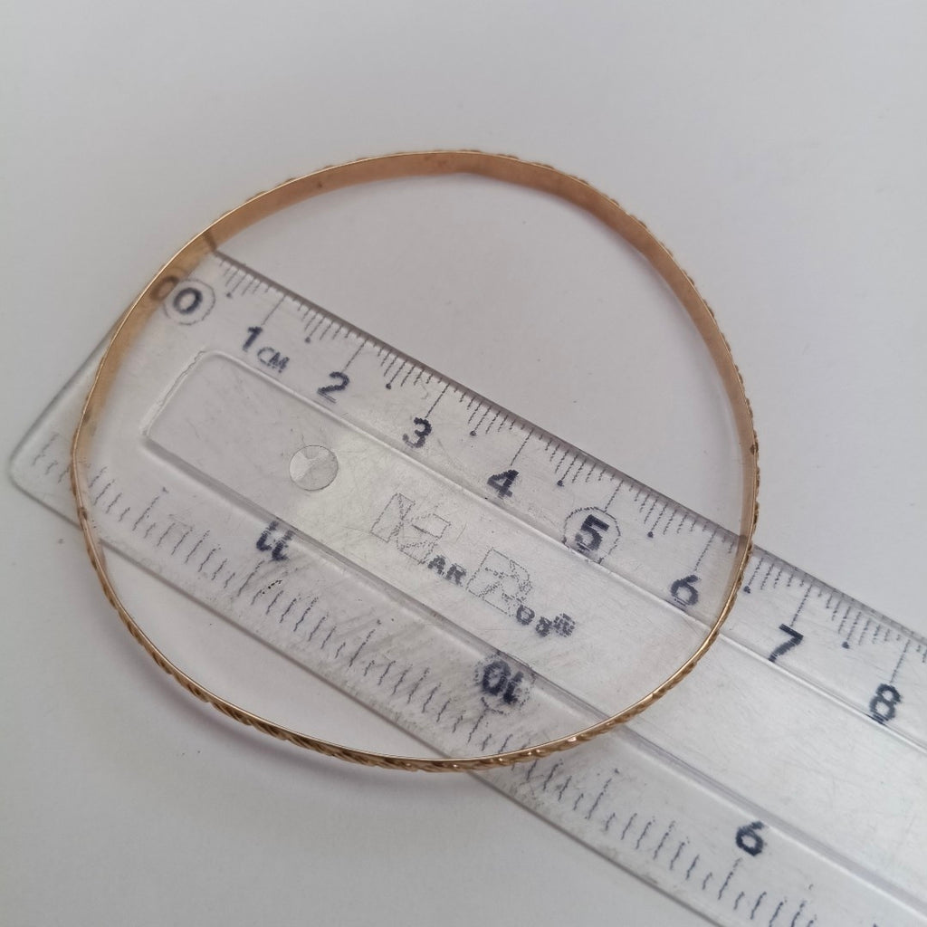 PULSERA RIGIDA ORO 8 K 5.5 GRMS (SEMINUEVO)