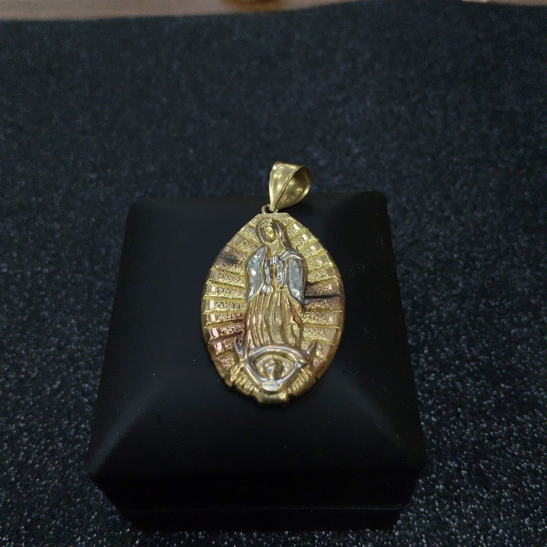 DIJE ORO 10 K 5,20 GRMS (SEMINUEVO)