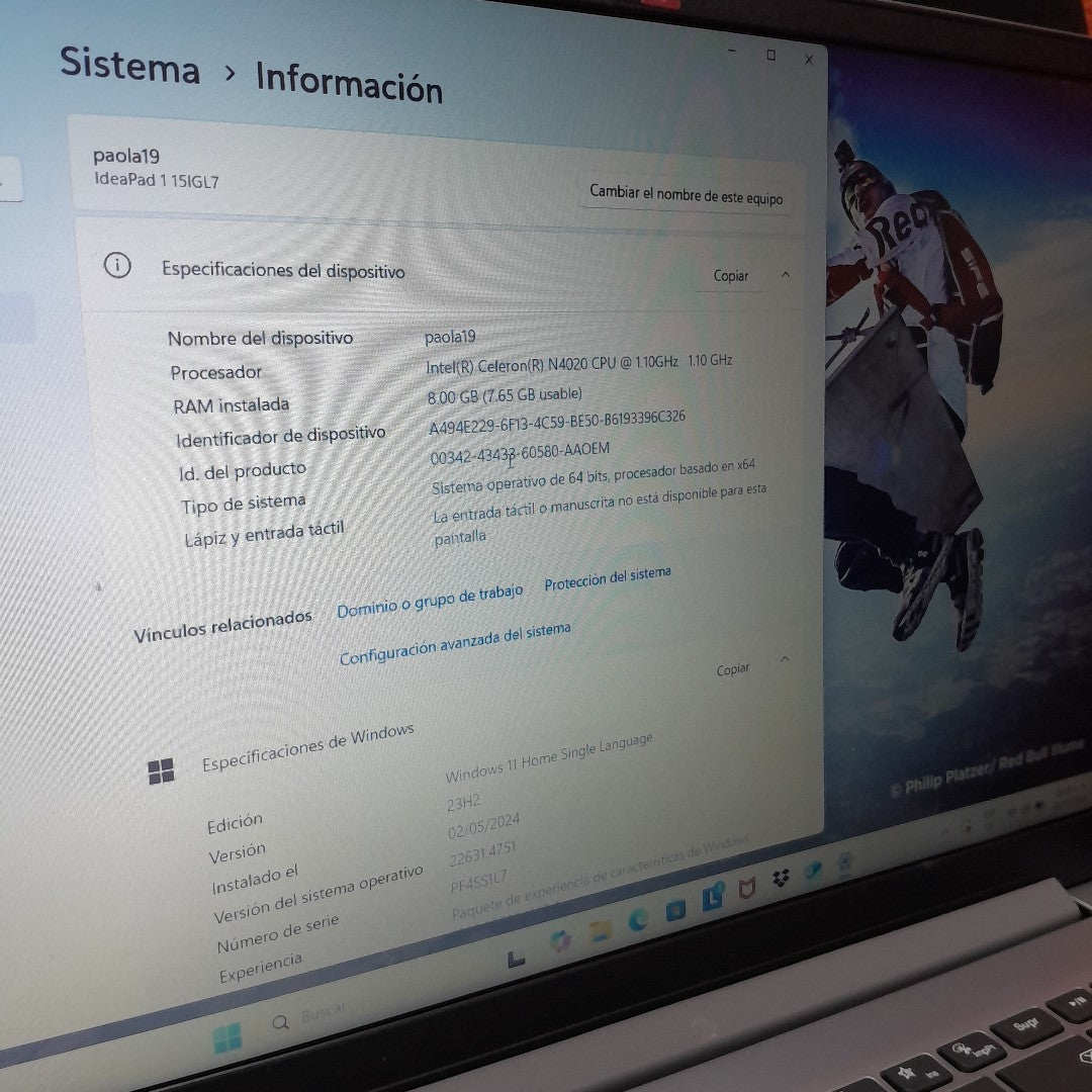 LAPTOP LENOVO IDEAPAD 1 15IGL7 (2024) 256 GB SSD 8 GB RAM (SEMINUEVO)