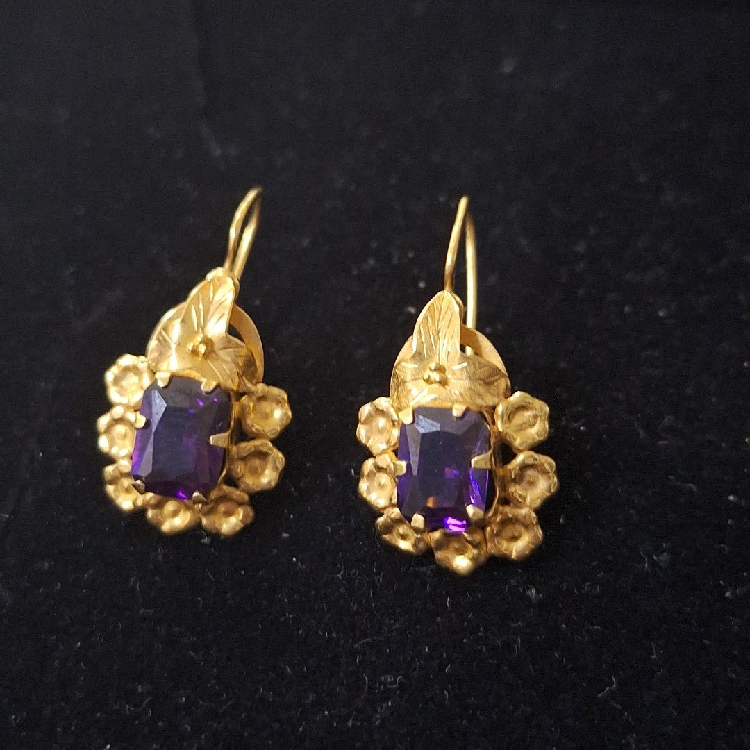 ARETES PAR ORO 18 K 3,00 GRMS (SEMINUEVO)