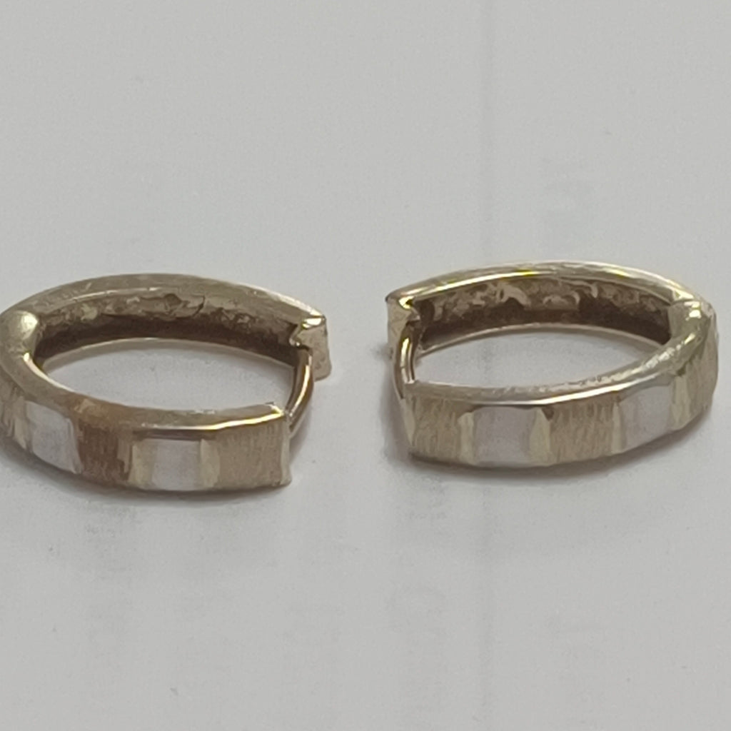 ARRACADAS PAR ORO 14 K 1 GRMS (SEMINUEVO)