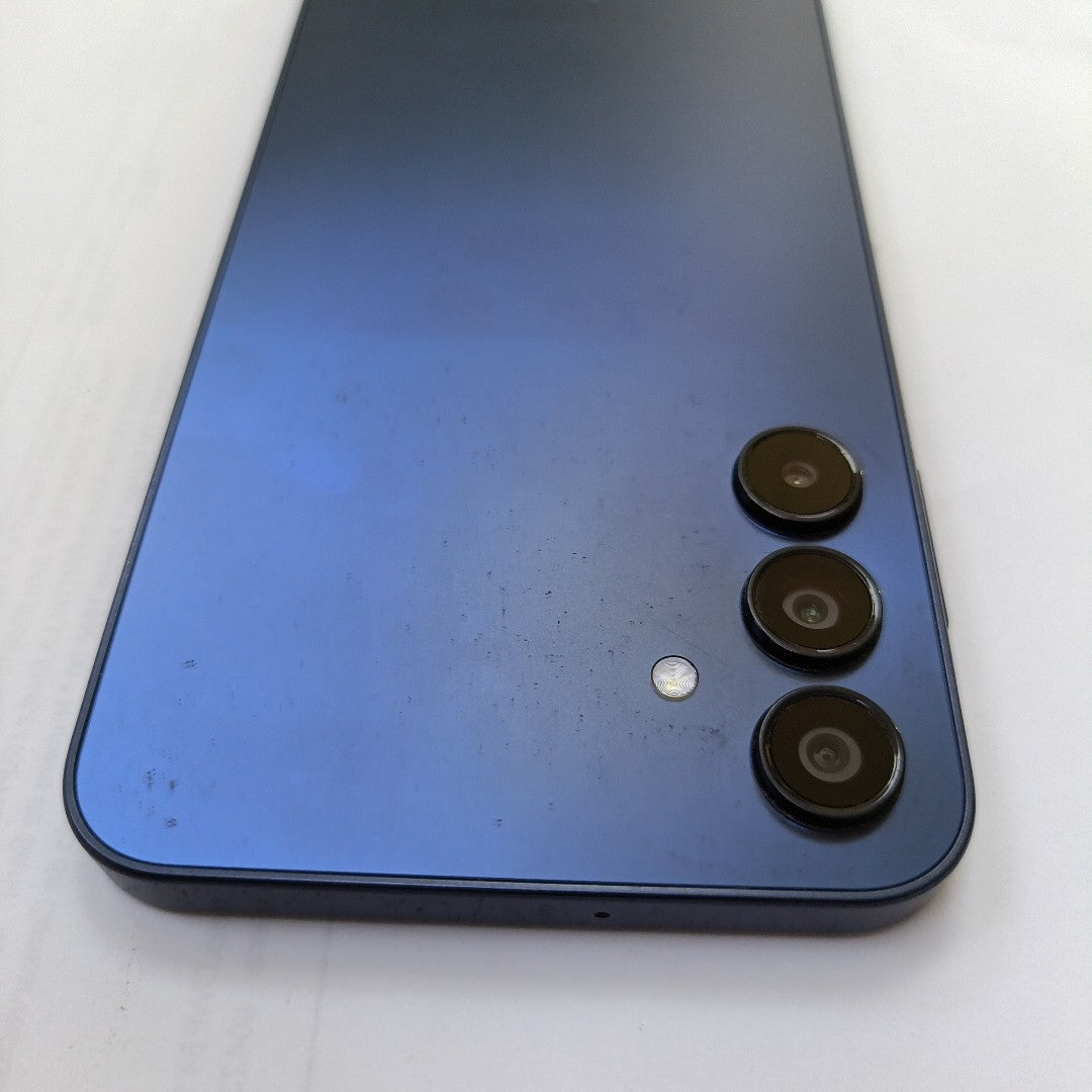 CELULAR SAMSUNG GALAXY A15 5G SM-A156M (2023) 256 GB 8 GB RAM (SEMINUEVO)