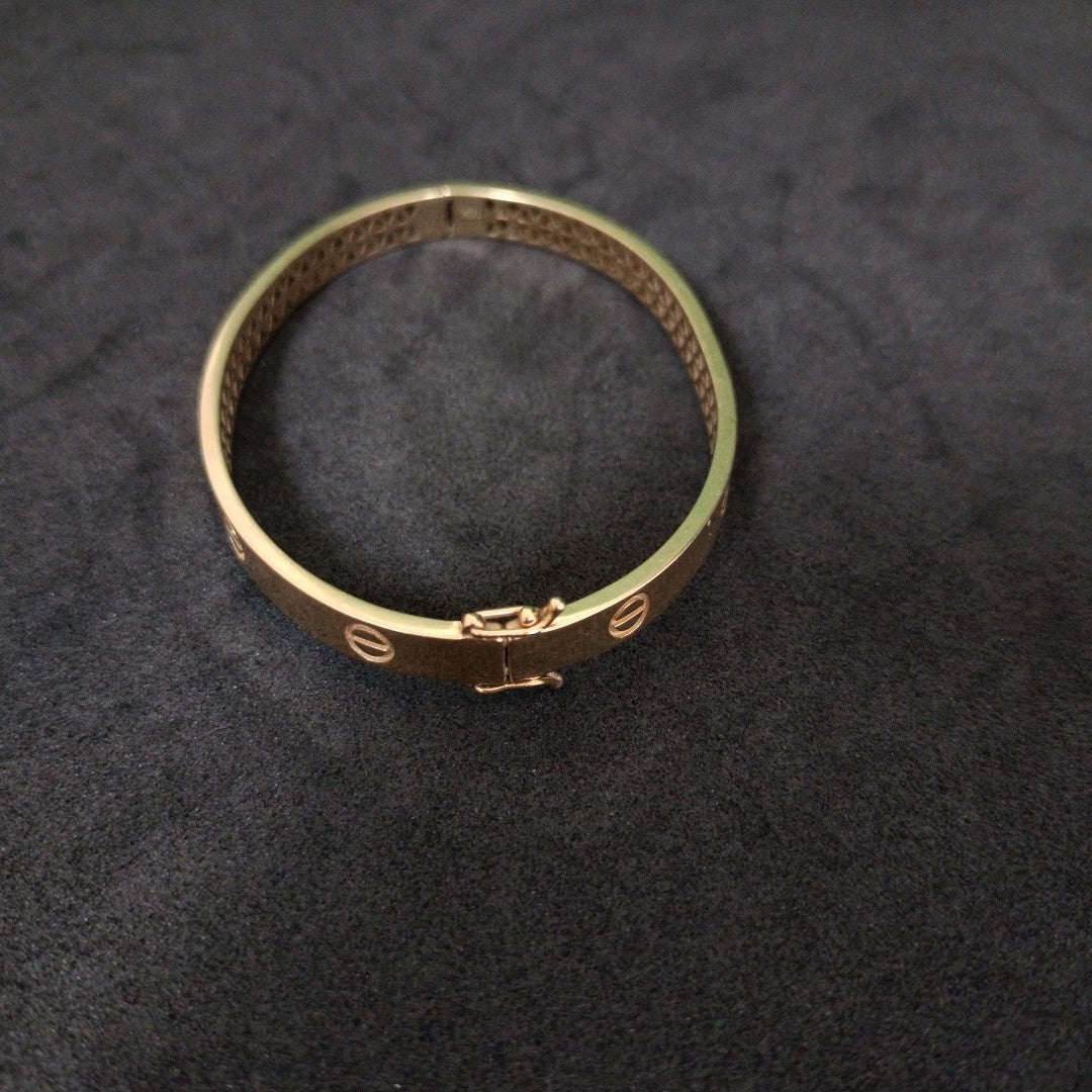 PULSERA RIGIDA ORO 10 K 6,90 GRMS (SEMINUEVO)
