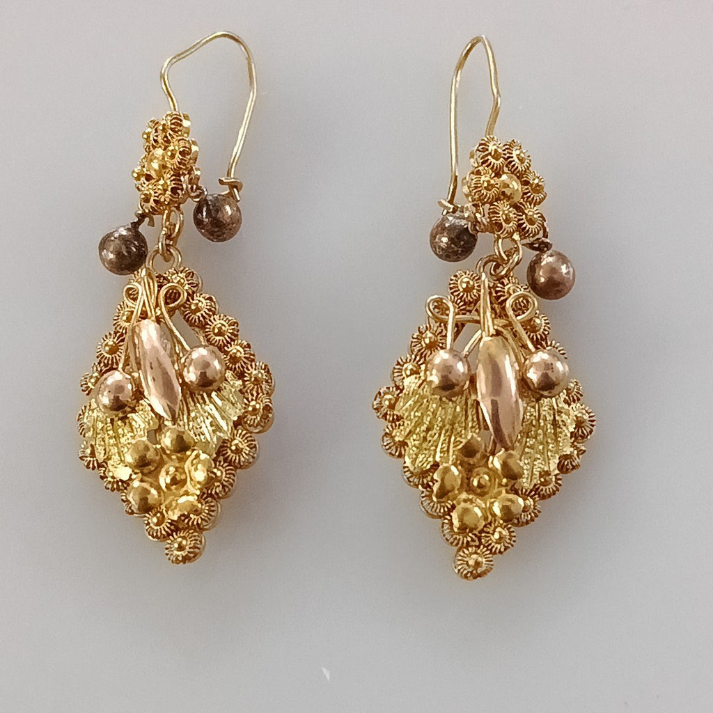 ARETES PAR ORO 8 K 3,40 GRMS (SEMINUEVO)