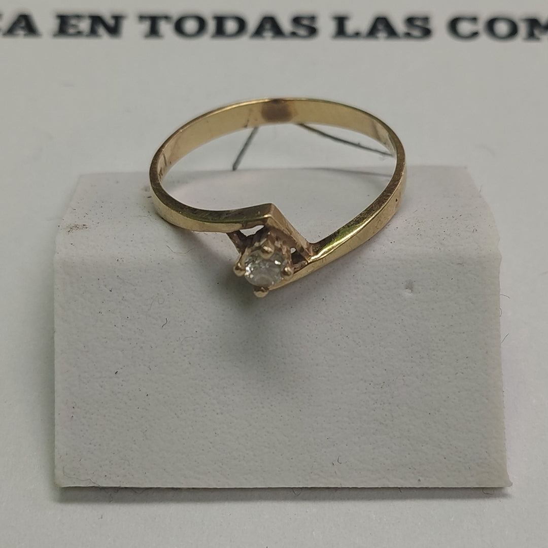 SOLITARIO ORO 14 K 1.5 GRMS (SEMINUEVO)