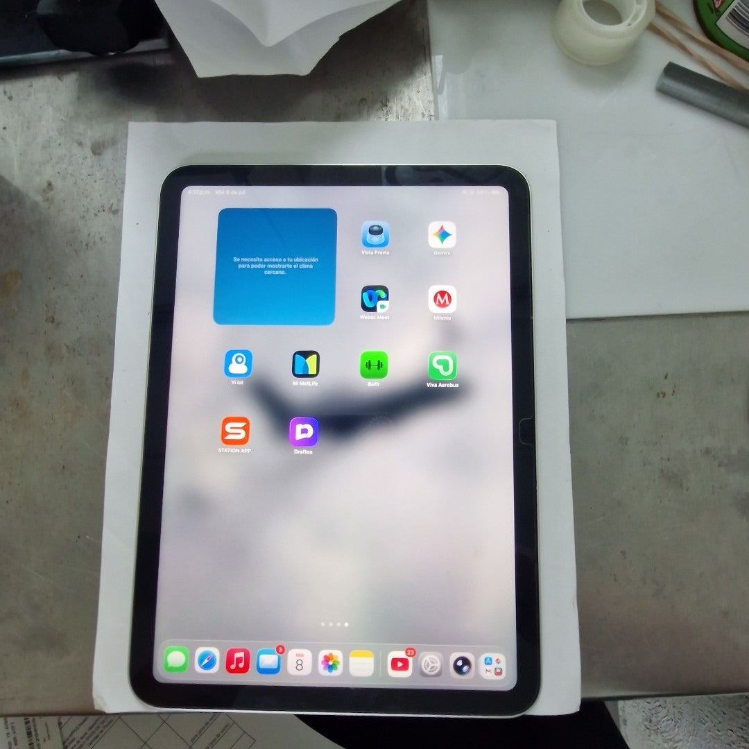 TABLETA APPLE IPAD 10 A2696 256 GB 4 GB RAM (SEMINUEVO)