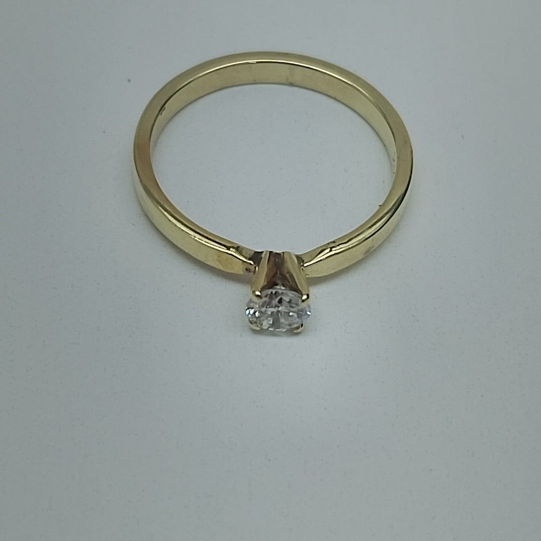 SOLITARIO ORO 14 K 1.9 GRMS (SEMINUEVO)