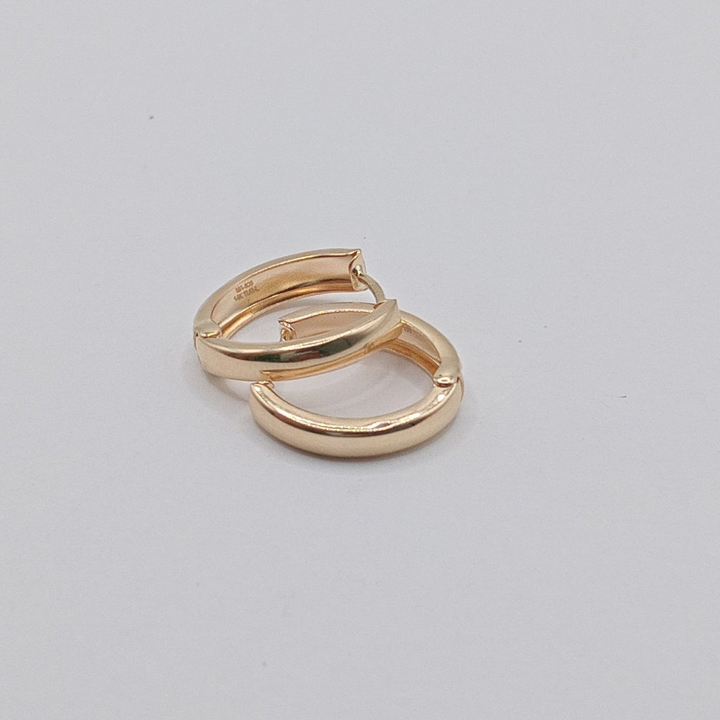 HUGGIES ORO 14K 1.6 (NUEVO)