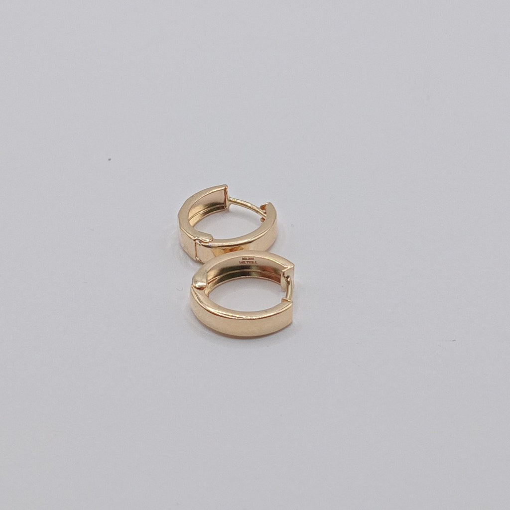 HUGGIES ORO 14K 1.1 (NUEVO)