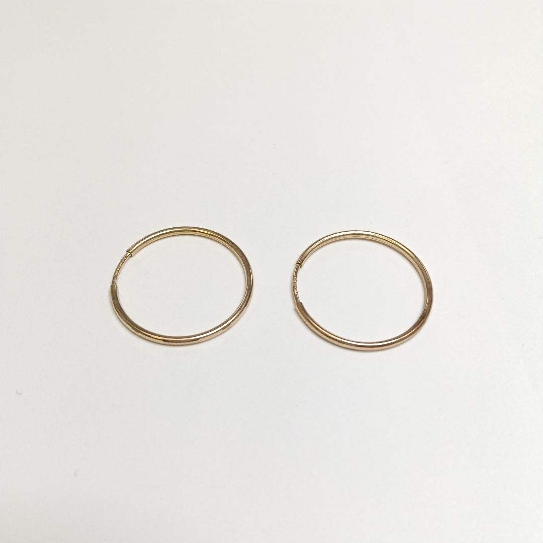 ARRACADAS PAR ORO 10 K 1.7 GRMS (SEMINUEVO)