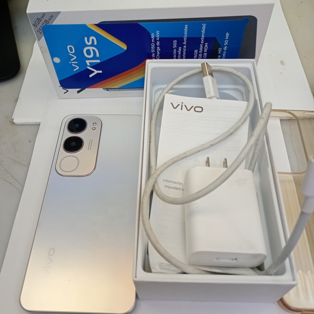CELULAR VIVO Y19S V2419 (2024) 256 GB 8 GB RAM (SEMINUEVO)