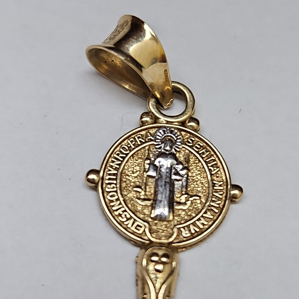 DIJE ORO 14 K 1.2 GRMS (SEMINUEVO)