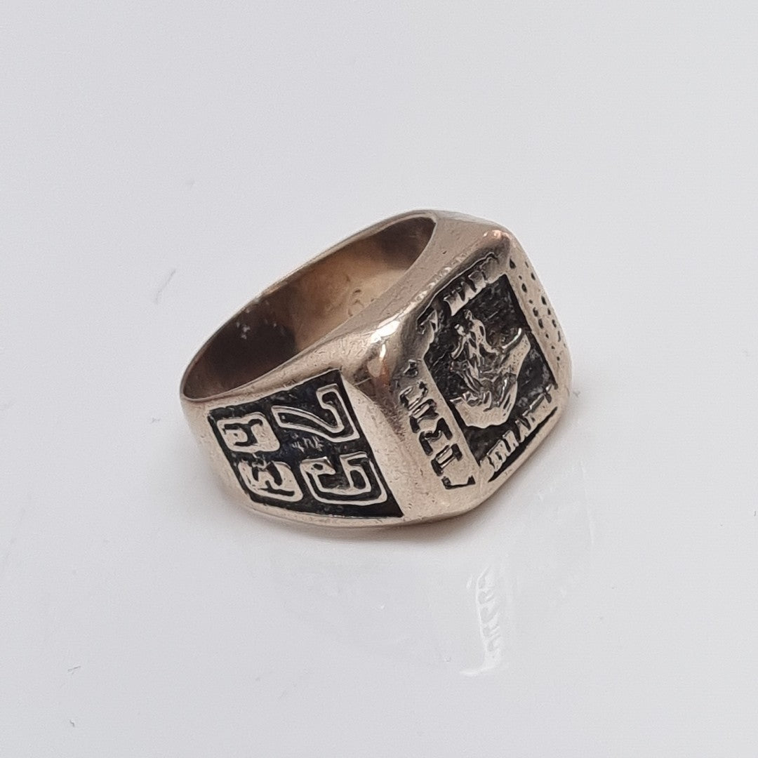 ANILLO DE GRADUACIÓN ORO 8 K 11.8 GRMS (SEMINUEVO)