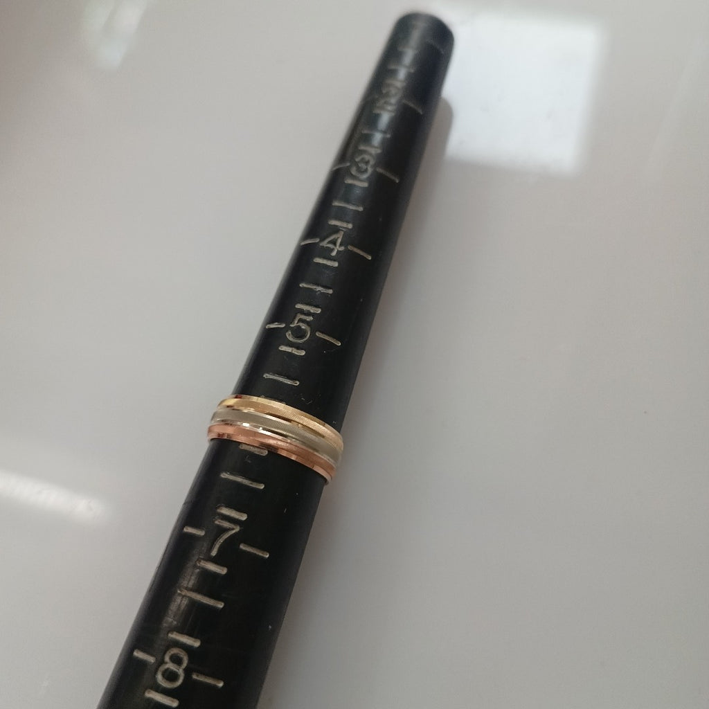 ANILLO ORO 10 K 3.7 GRMS (SEMINUEVO)