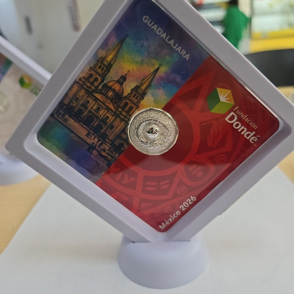 MEDALLA CONMEMORATIVA FRD FÚTBOL MOTIVO QUETZALCÓATL PLATA .925 11.9 GR (NUEVO)