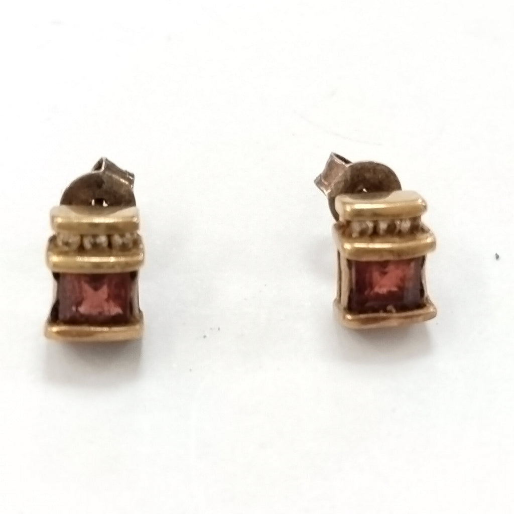 ARETES PAR ORO 10 K 1,50 GRMS (SEMINUEVO)