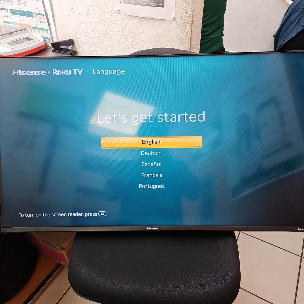 PANTALLA HISENSE 40H4030F3 (2023) 40" LED FULL HD (SEMINUEVO)