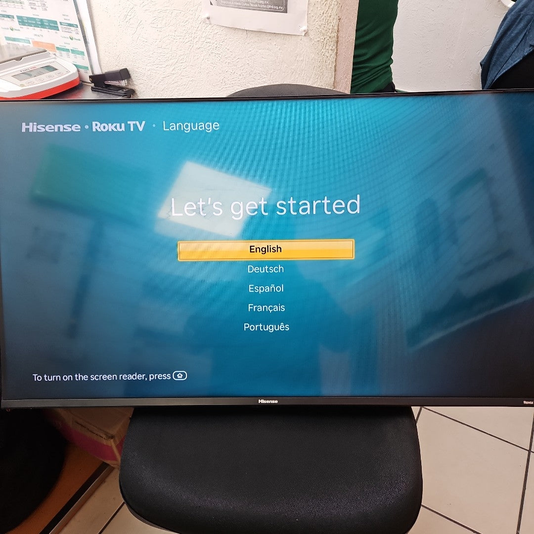 PANTALLA HISENSE 40H4030F3 (2023) 40" LED FULL HD (SEMINUEVO)
