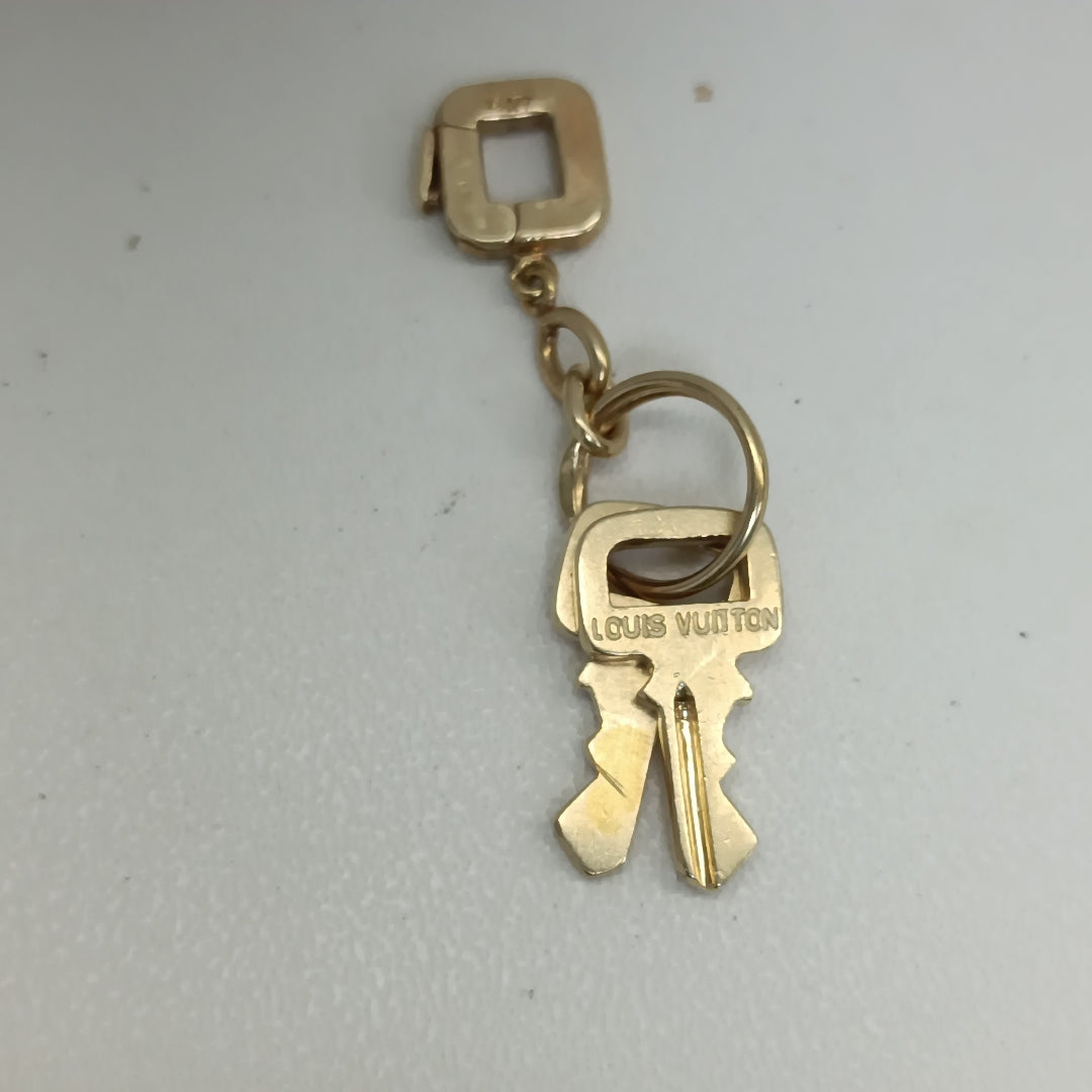 DIJE ORO 14 K 6.4 GRMS (SEMINUEVO)